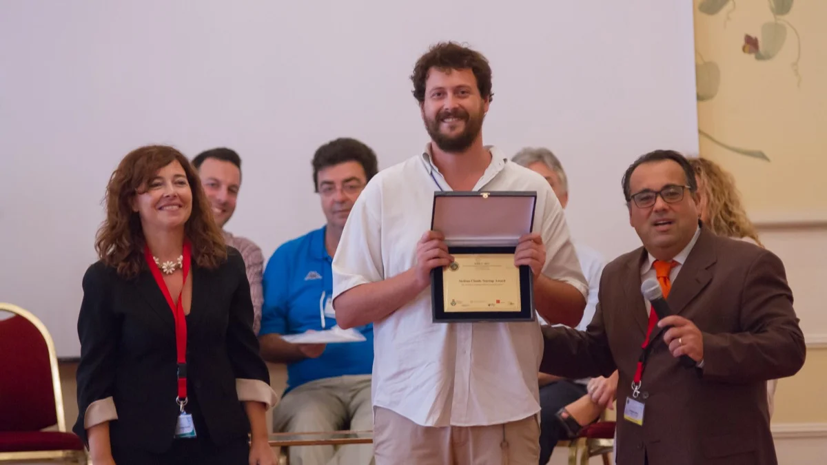 Federico vince il premio best startup all'ESOCC — Taormina 2015