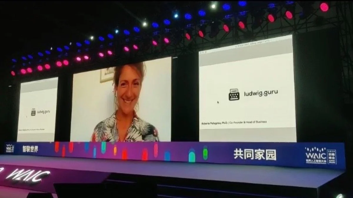 Roberta presenta Ludwig al World Artificial Intelligence Conference (WAIC) — Shanghai 2019